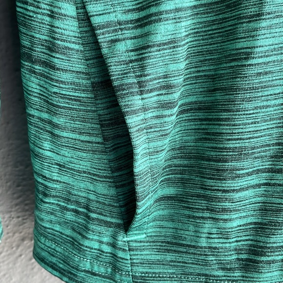 Adidas, long sleeve, hooded, dry, fit, quarters zip women’s size XL - Picture 2 of 6